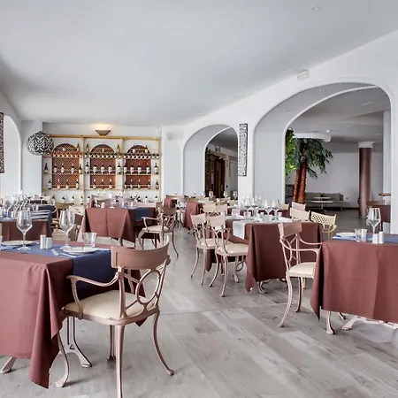 Santa Barbara Golf&ocean Club Apartahotel 3*
